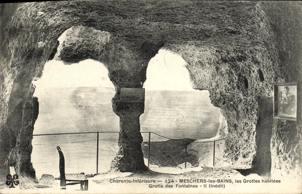 Meschers-les-Bains — die bewohnten Höhlen — Grotte des Fontaines — (Unveröffentlicht) - Vorderseite
