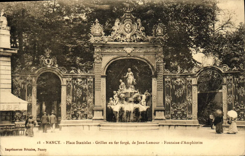 Nancy - Place Stanislas - Gitter aus Gusseisen von Jean-Lamour - Fontäne Amphitrite - Vorderseite