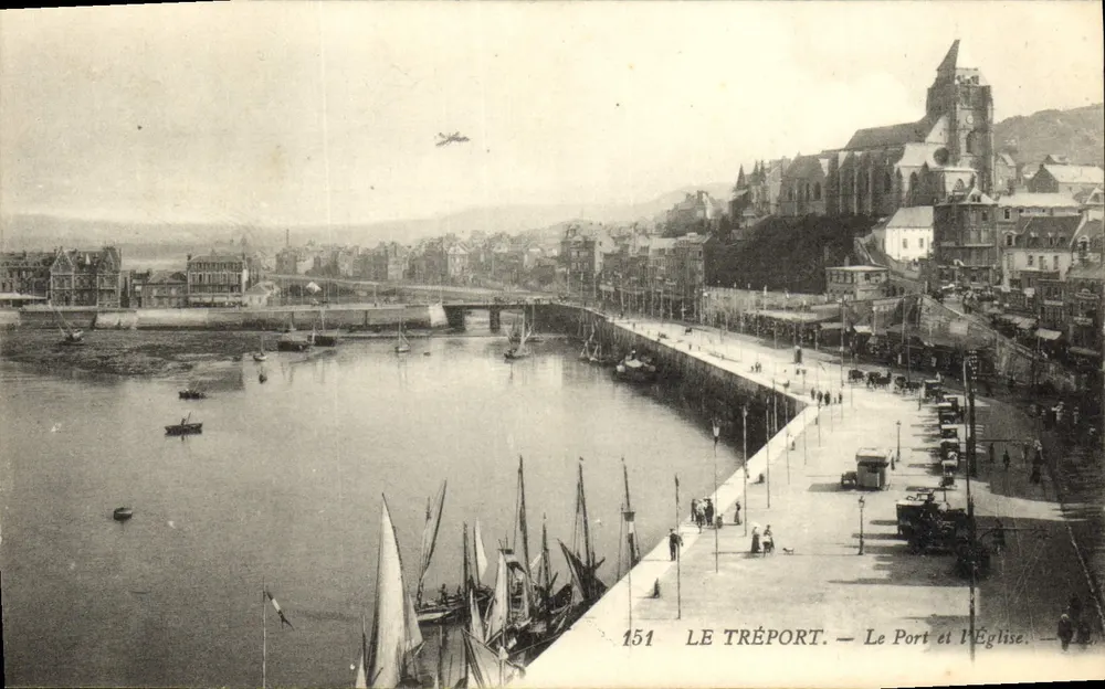 Le Tréport — O Porto e a Igreja — editor não identificado, n° de série 151 - Frente