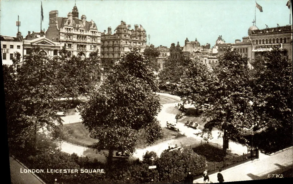 Londres, Leicester Square — vista panorâmica — E.T.W.D. - Frente