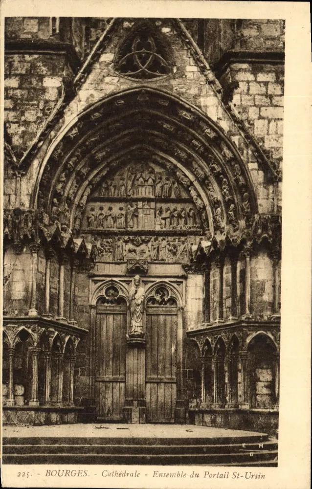 Bourges - Catedral - Conjunto do Portal de São Ursino - Frente