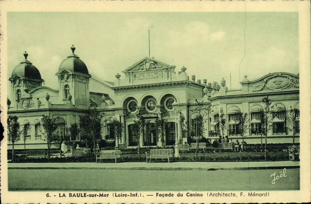 La Baule-sur-Mer (Loire-Inf.) — Fachada do Casino — Arquiteto, F. Ménard - Frente