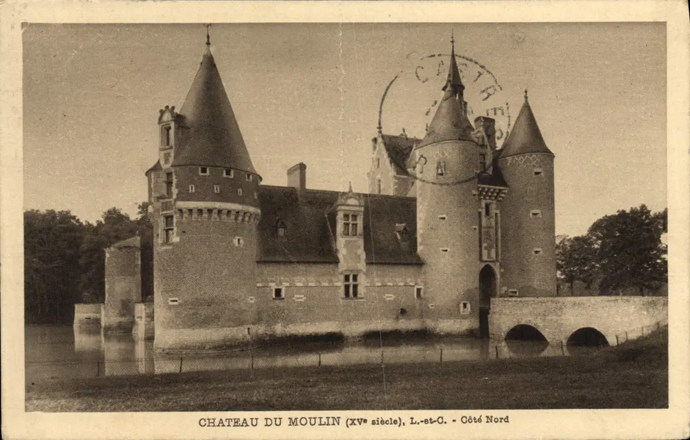 Château du Moulin — vue du côté Nord — éditeur L.-st-C. - Recto