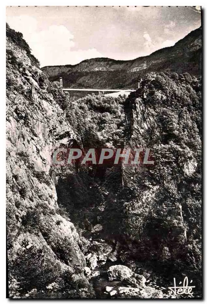 Pont de l'Abime — vue du canyon — Éditions TÉLÉ - Frente