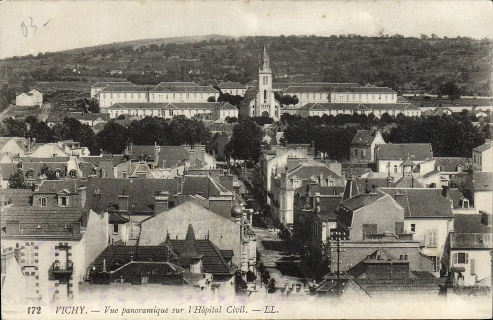 Vichy — Panoramablick auf das Zivilianspital — LL. - Vorderseite