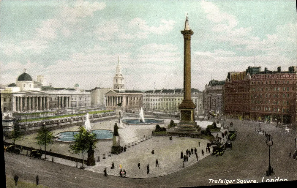 Trafalgar Square, Londres — vista panorâmica com a Coluna Nelson — cartão postal - Frente