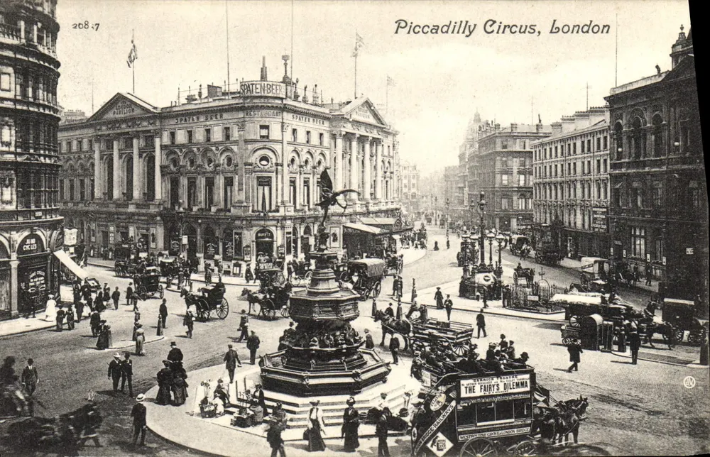 Piccadilly Circus, Londres — vista animada com fonte e trêmio — Valentine's Series, n° 208.7 - Frente