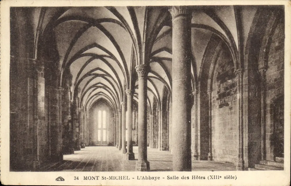 Mont-Saint-Michel — L'Abbaye - Salle des Hôtes (XIIIe siècle) — n°34 - Recto