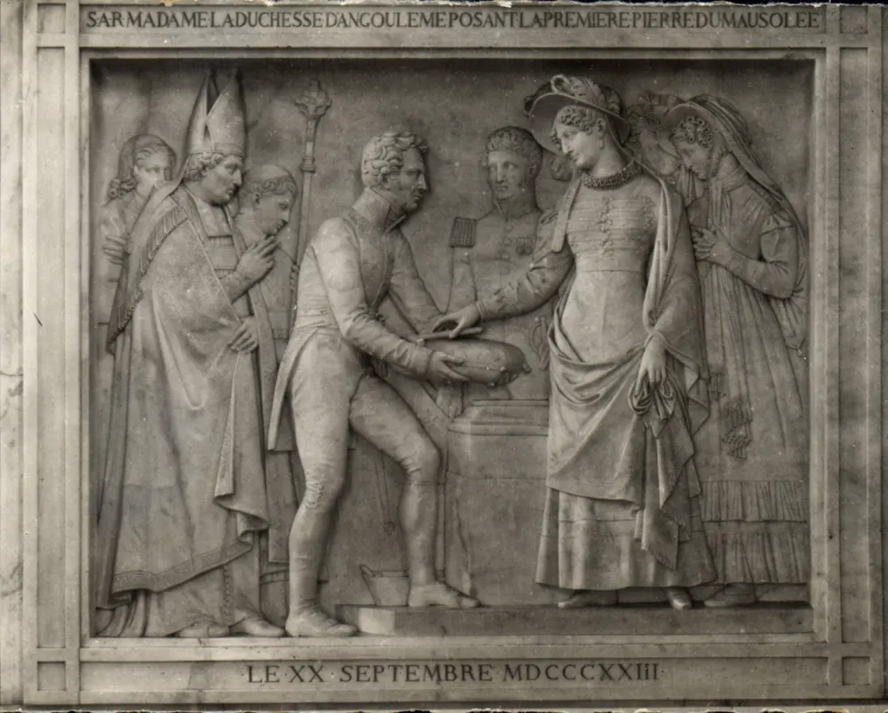 Madame la Duchesse d'Angoulême legt den ersten Stein des Mausoleums — Kapelle des Friedhofs, Chartreuse d'Auray — Foto TATARD - Vorderseite