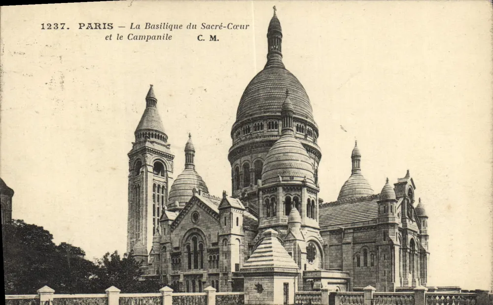 Paris — Die Basilika des Heiligen Herzens und der Glockenturm — C.M. n°1237 - Vorderseite