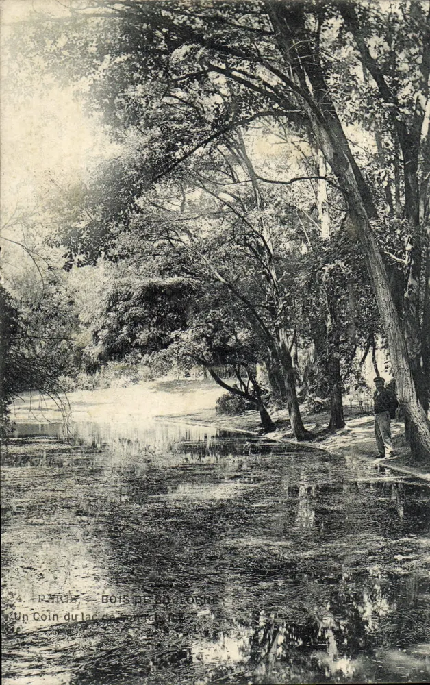 Paris — Bois de Boulogne — Ein Eckbereich des Sees von Boulogne - Vorderseite