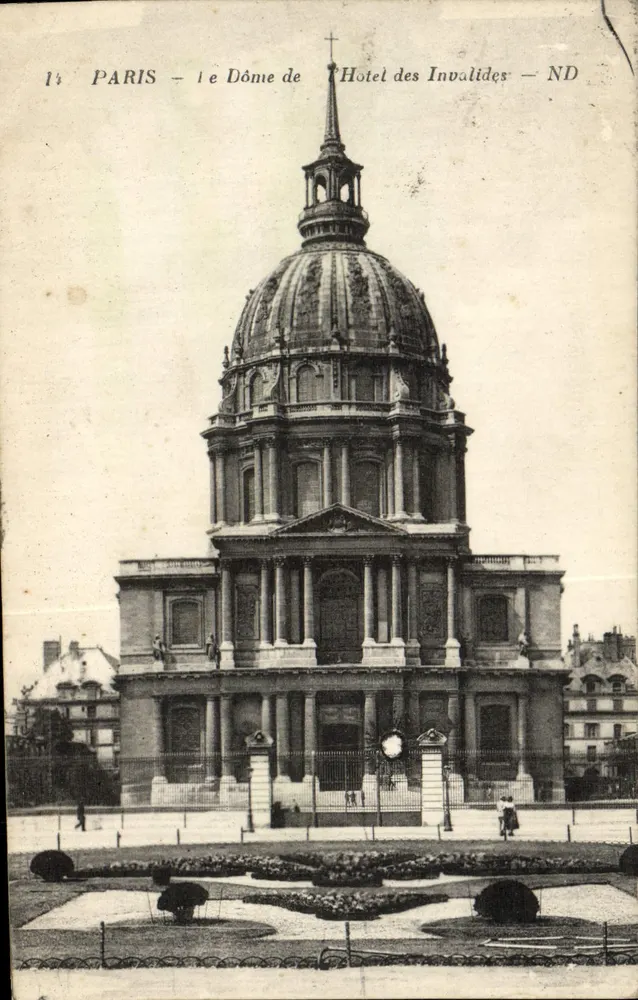 Paris — O Domo do Hotel dos Inválidos — ND - Frente