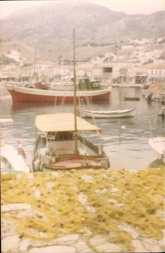 Porto de pesca — redes de pesca secas — n°7000001 - Frente