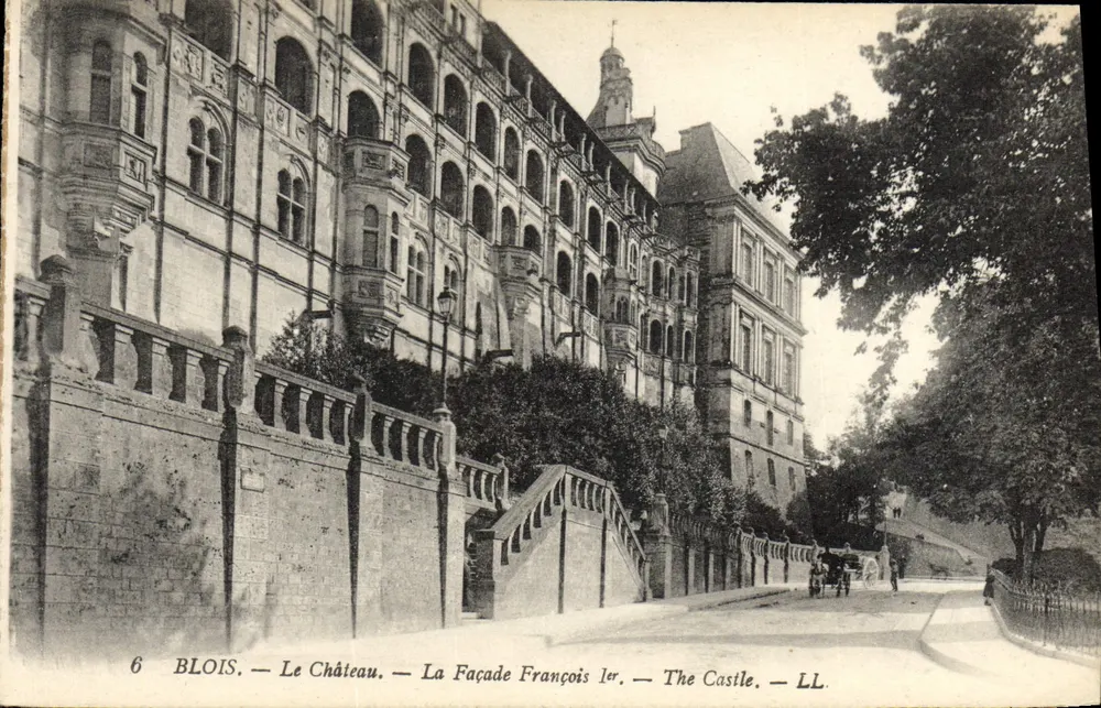 Blois — Das Schloss — Die Facade von François Ier — LL - Vorderseite