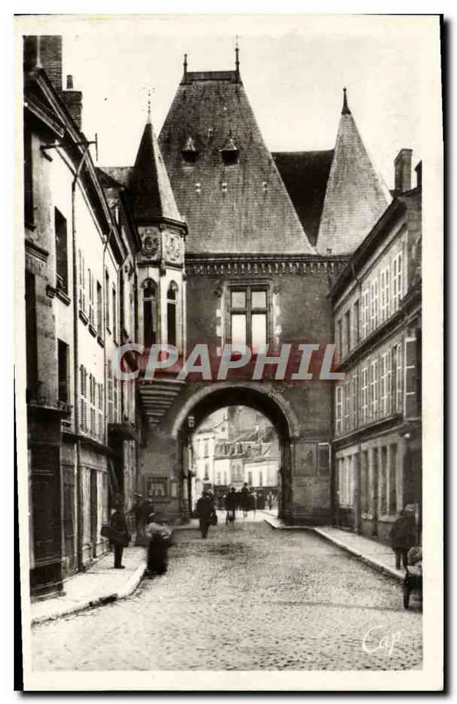 Vendôme — Porte Saint-Georges — Rathaus (Nordseite) — Historische Denkmäler - Vorderseite