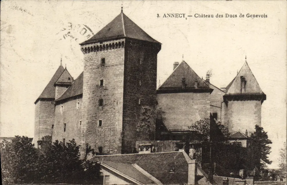 Annecy — Château des Ducs de Genevois — Verlag Goutin, n°3 - Vorderseite