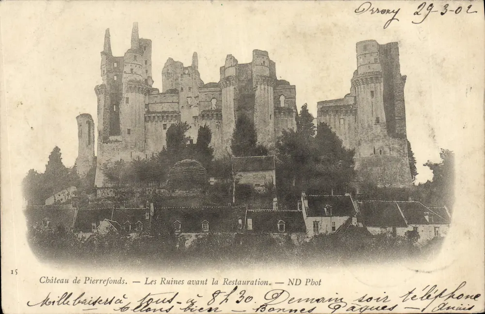 Schloss Pierrefonds — Die Ruinen vor der Wiederherstellung — ND Pbot - Vorderseite