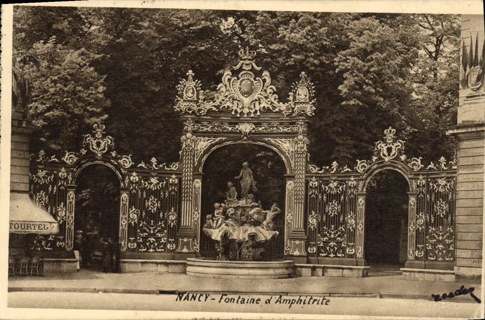 Nancy - Fonte de Amphitrite — Edição de Arte V. Reeder, n°18 - Frente