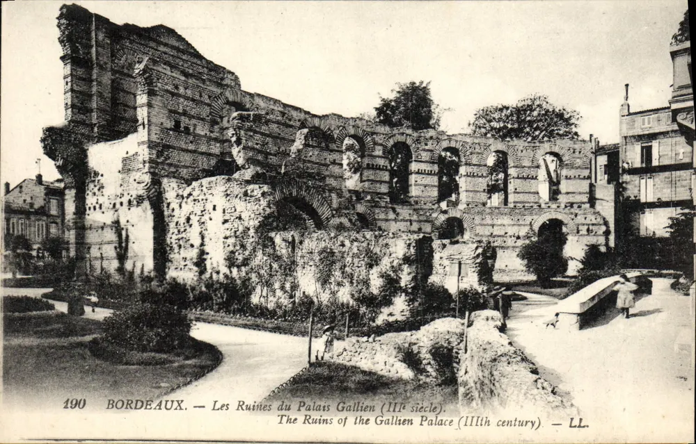 Bordeaux — Ruinen des Palais Gallien (3. Jahrhundert) — LL. - Vorderseite