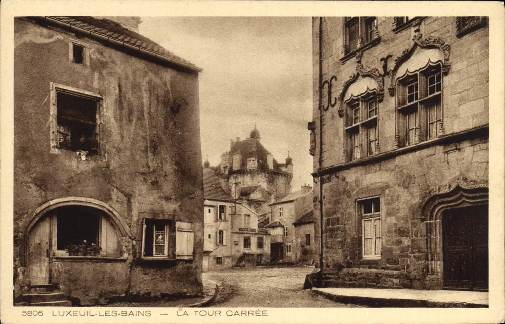 LUXEUIL-LES-BAINS — LA TOUR CARRÉE — Braun & Cie, Imp.-Édit., Mulhouse-Dornach - Frente