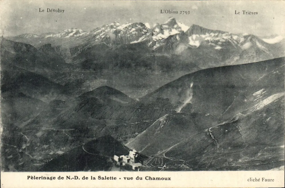 Pèlerinage de N.-D. de la Salette - vue du Chamoux — cliché Faure - Recto