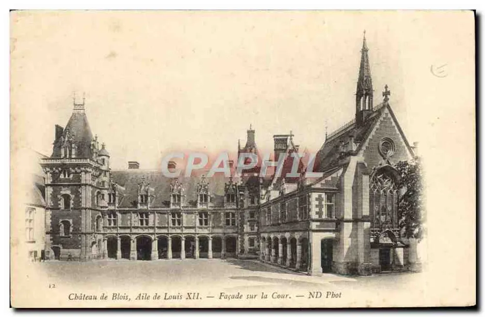 Schloss Blois, Flügel von Ludwig XII — Fassade zum Innenhof — ND Pbot - Vorderseite