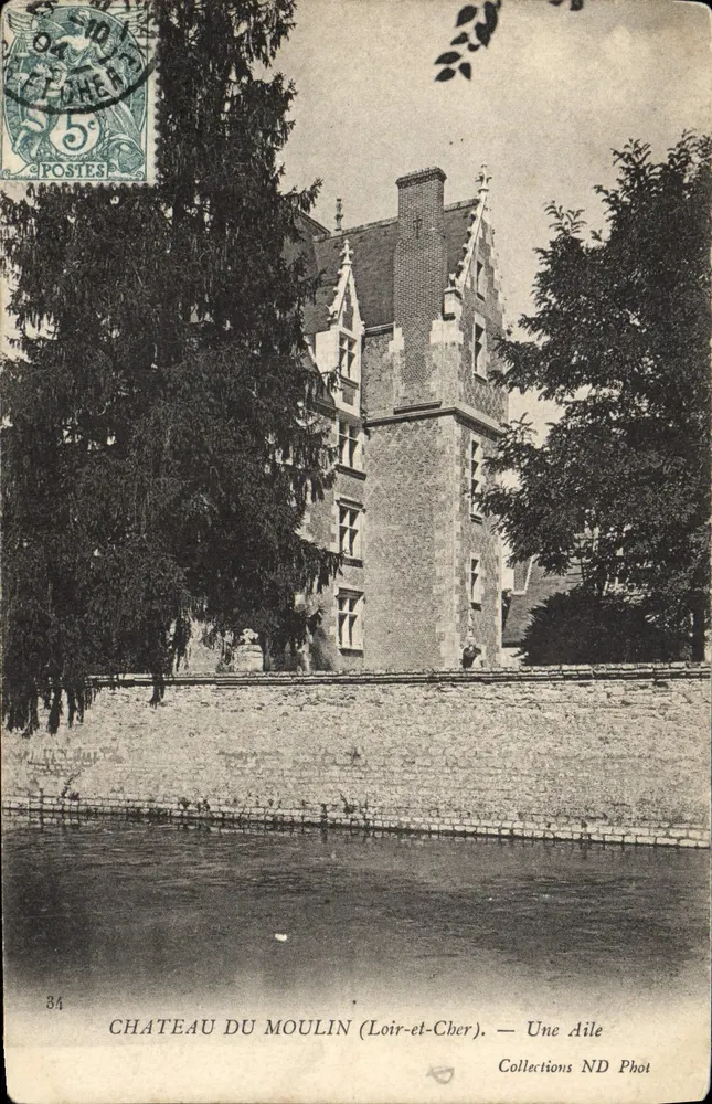 Castelo do Moulin (Loir-et-Cher) — Uma Asa — Collections ND Phot - Frente