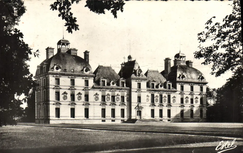 Castelo de Cheverny — Fachada Sul — Editor Estel, n° 2482 - Frente