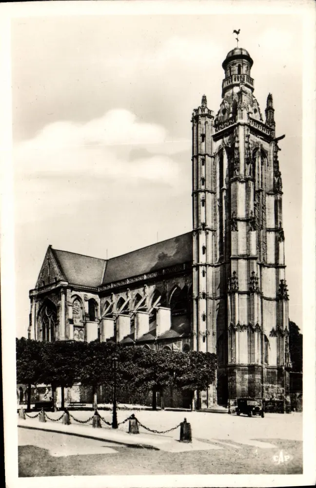 Compiègne - Igreja de São Jacó — C.A.P. - Paris - Frente