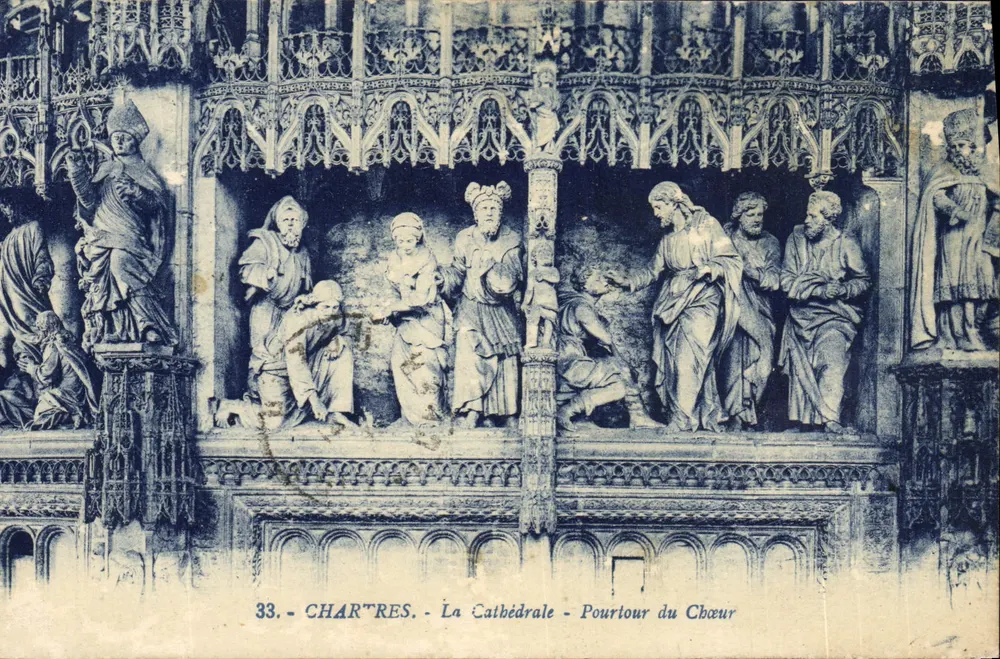 Chartres — A Catedral — Contorno do Coro — Editor G. Arand, n°33 - Frente