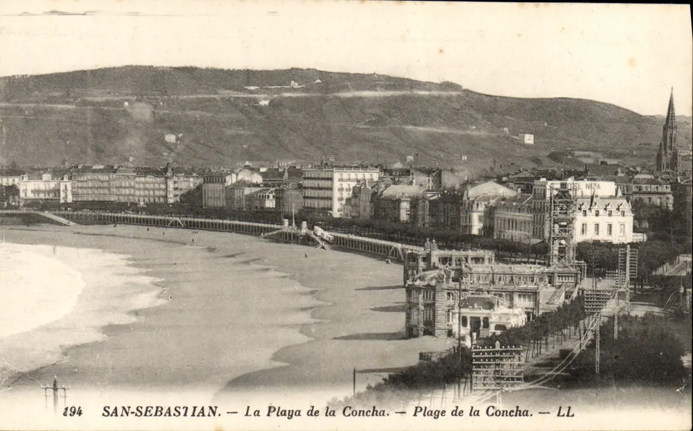 San-Sebastián — A Praia da Concha — LL - Frente