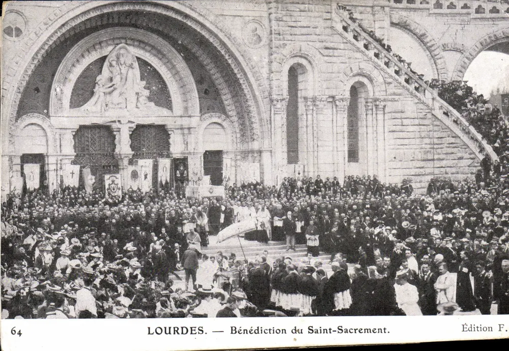 LOURDES — Bênção do Santíssimo Sacramento — Edição F. - Frente