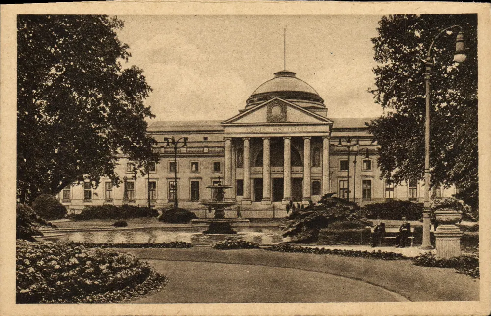 Wiesbaden — Kurhaus — Kurraum — Photogravur-Postkarte 22 104 - Vorderseite