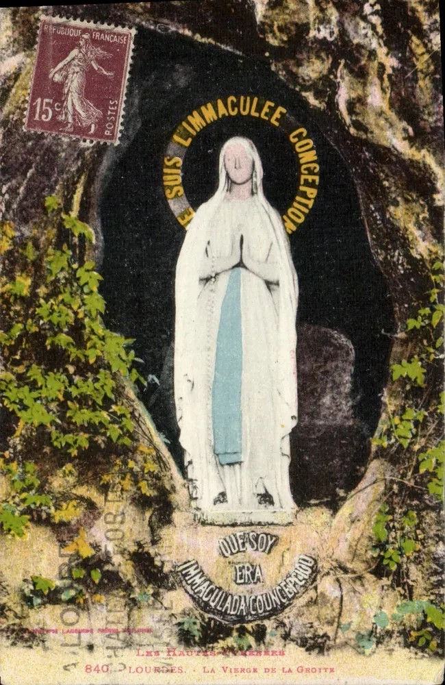A Virgem da Gruta — Lourdes — Les Hautes-Pyrénées - Frente