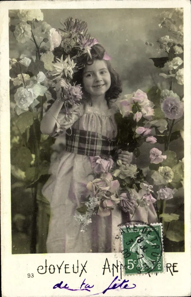 Menina com flores — Feliz Aniversário — Editor desconhecido, n°93 - Frente
