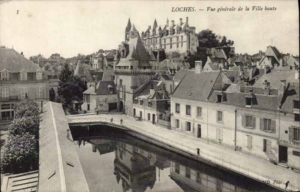Loches — Allgemeiner Blick auf die Oberstadt — ND Phôt / FRELON - Vorderseite