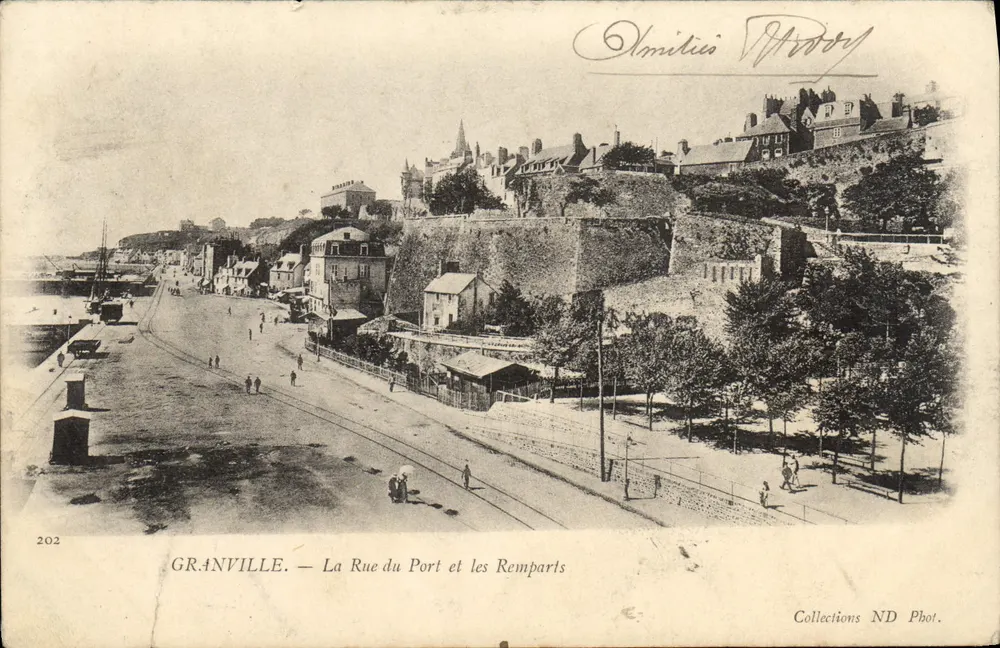 Granville — Die Straße des Hafens und die Mauern — Sammlung ND Fotografie n° 202 - Vorderseite