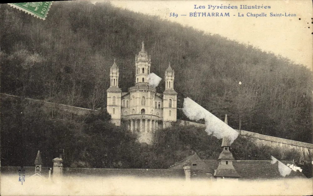 Bétharram - La Chapelle Saint-Léon — éditeur Les Pyrénées Illustrées, n° 589 - Frente