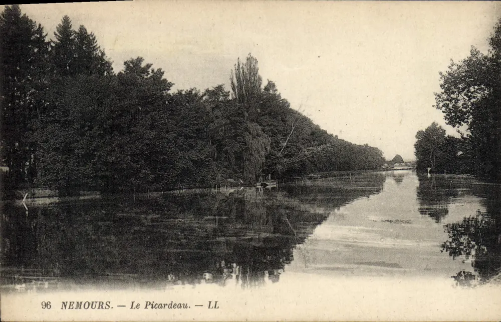 Nemours — O Picarreau — LL - Frente