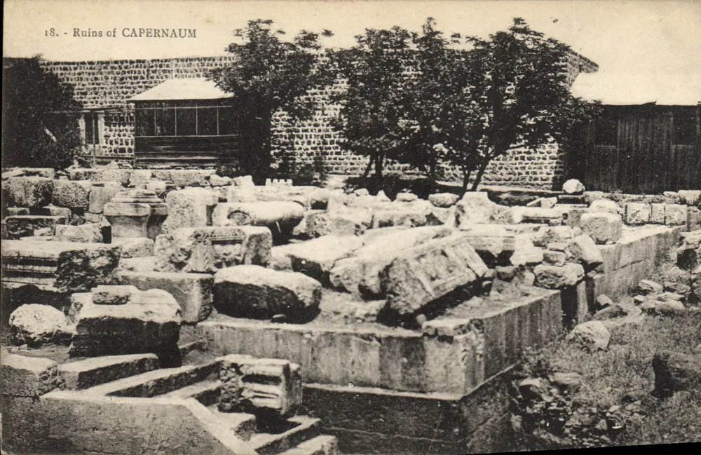 Ruïnes van CAPERNAUM — Uitgever (Miss) Raimond Abjadi, Nazzareth — n° 18 - Voorkant