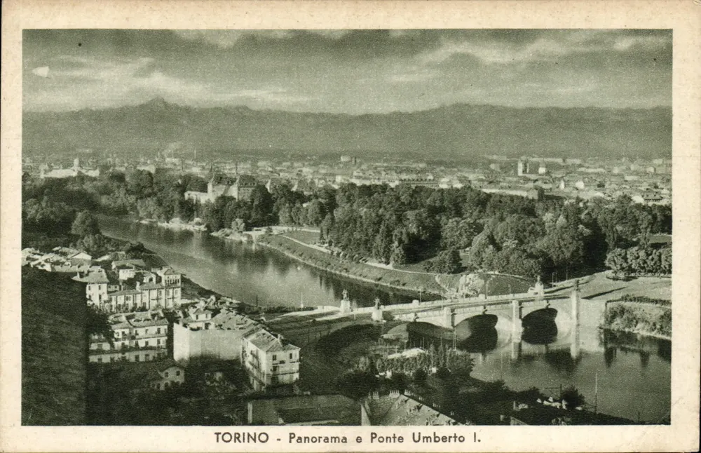 Turim - Panorama e Ponte Umberto I. - Frente