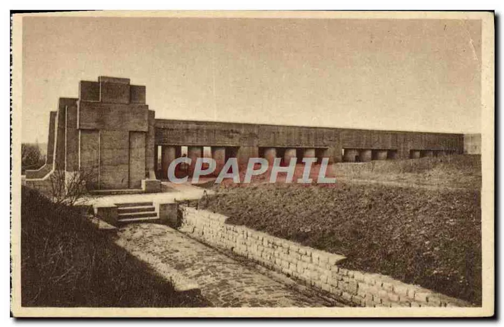 Monumento da Tranchée des Bayonnettes — Douaumont — Edição do Comité de l'Osusin, Hélo-Lorraine - Frente