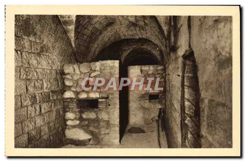 Fort Douaumont — Mauern mit Chikanen — Verlag H57 - Vorderseite