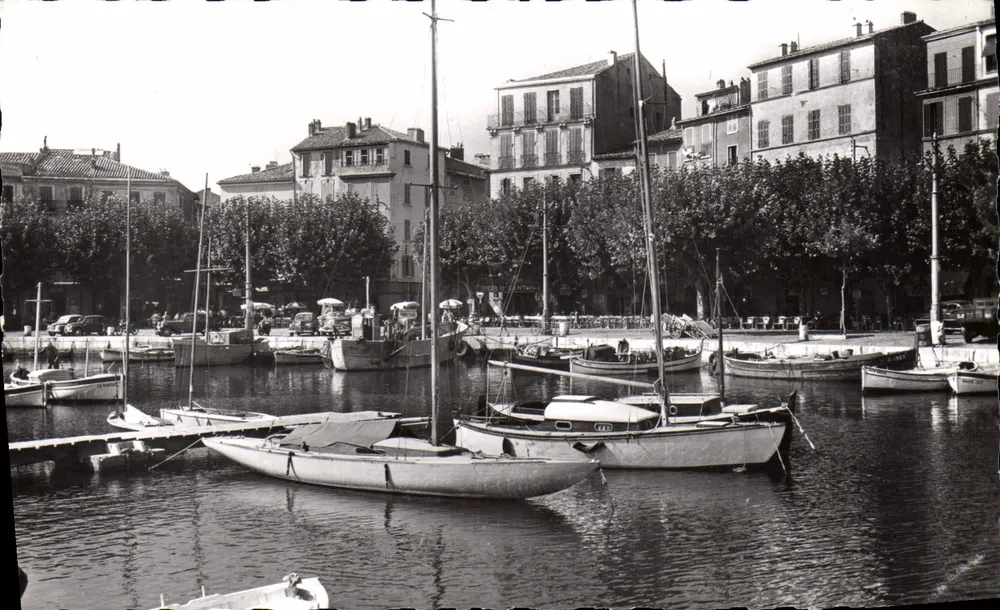 La Ciotat — Ein Eck des Hafens — Images de Chez Nous, P 732 - Vorderseite