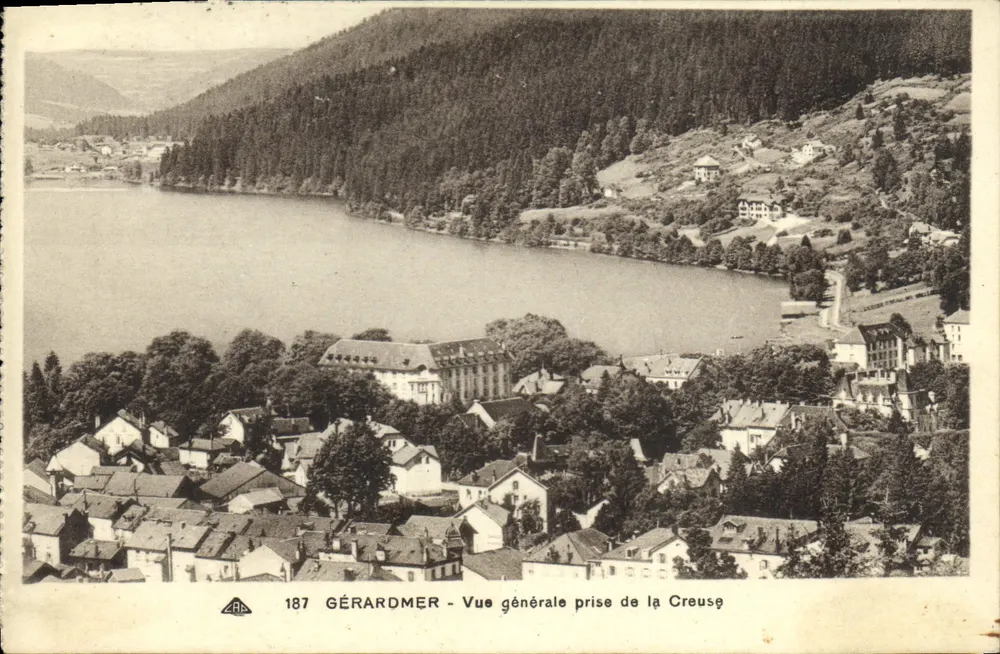 Gérardmer — Vista geral tirada da Creuse — Bilhete postal antigo n°187, editor C. des Arts Photomécaniques - Frente