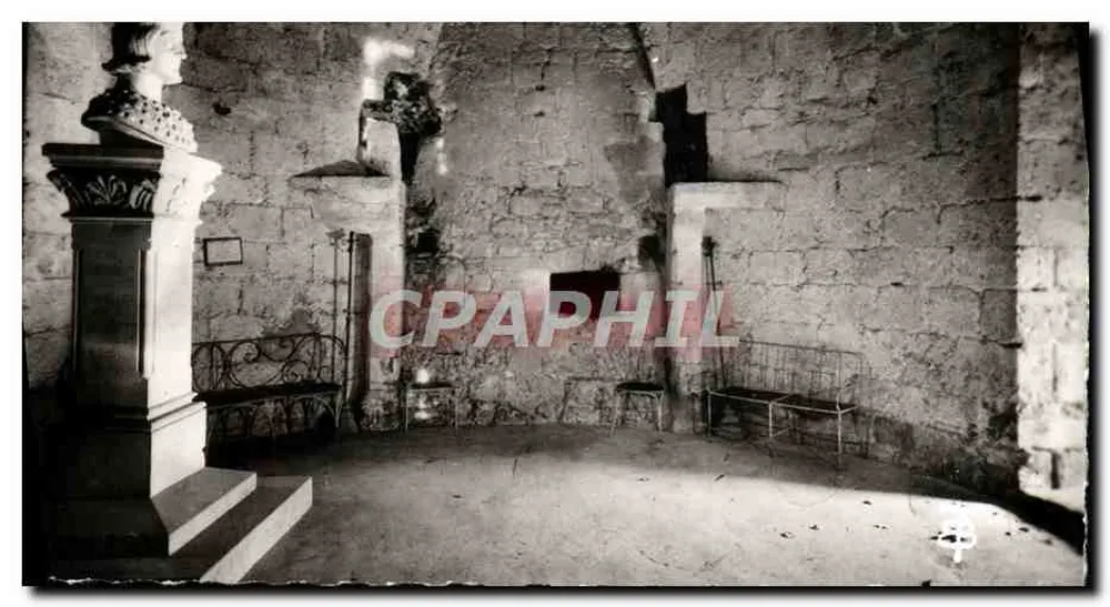 Dourdan (S.-et-O) — Rez-de-chaussée do Donjan, Lareira, Busto de São Luís — Editor DU BOULLAY, 50 rue Marcadet, Paris - Frente