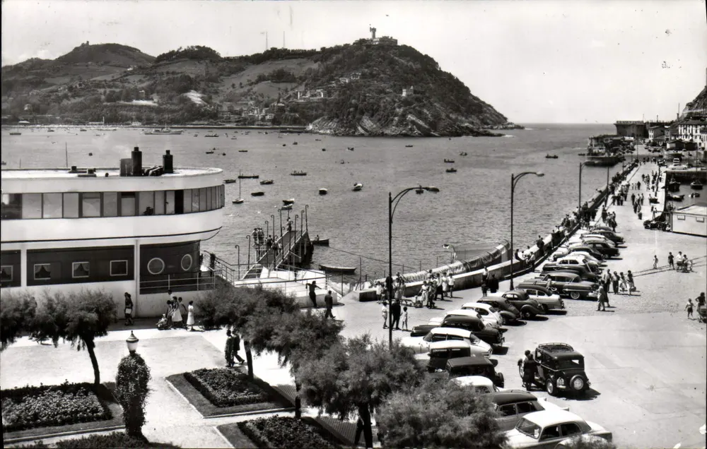 San Sebastián — Club Náutico und Bucht — Verleger nicht sichtbar, Serie-Nummer 3. - Vorderseite