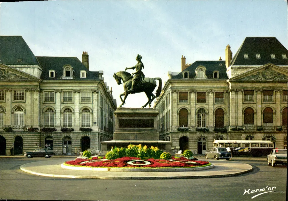 Place du Martroi — Statue der Jeanne d'Arc von Foyatier — HARM'OR - Vorderseite