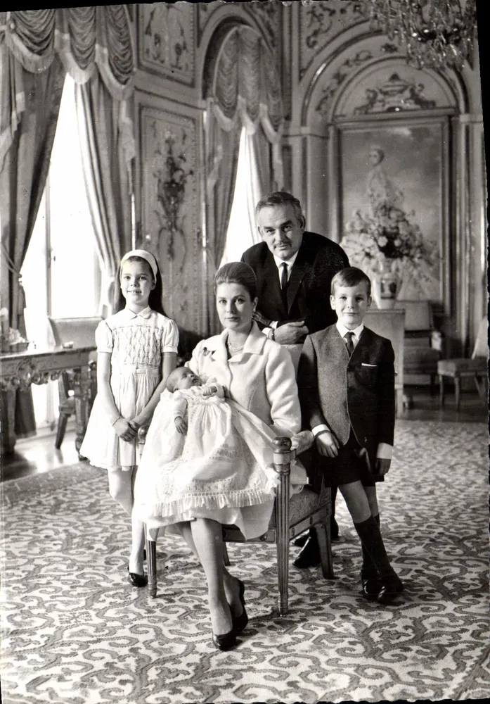 Die Familie des Prinzen Albert von Monaco — Centenary von Monte-Carlo — 1966 - Vorderseite