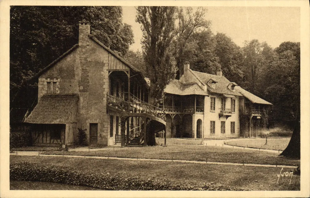 Petit Trianon - Das Königinnenhaus — Versailles (Seine-et-Oise) — Art Editions YVON - Vorderseite